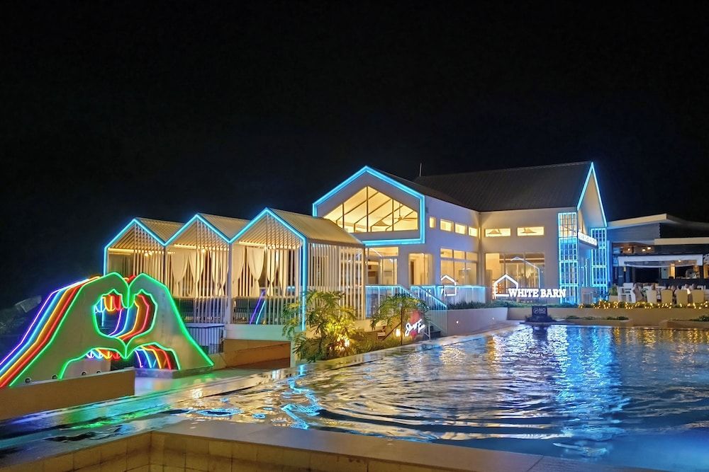 undefined Fairways and Bluewater Boracay 5