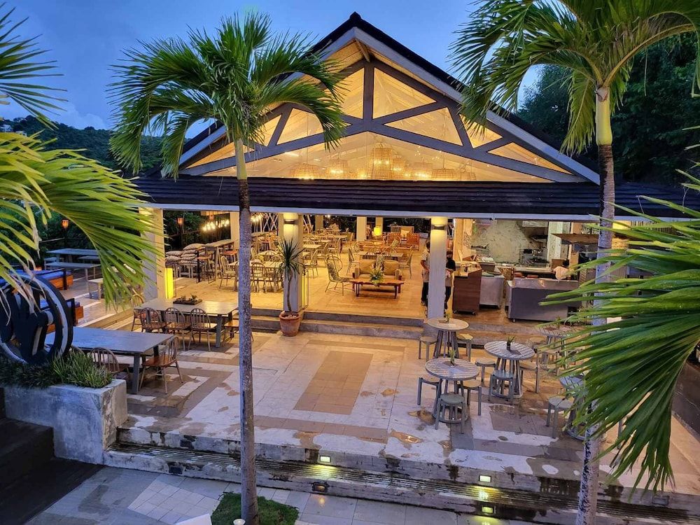 undefined Fairways and Bluewater Boracay 8