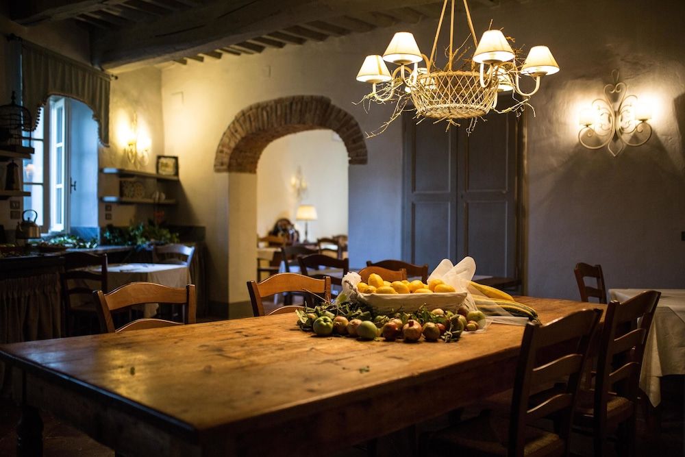 Hotel Villa Sermolli