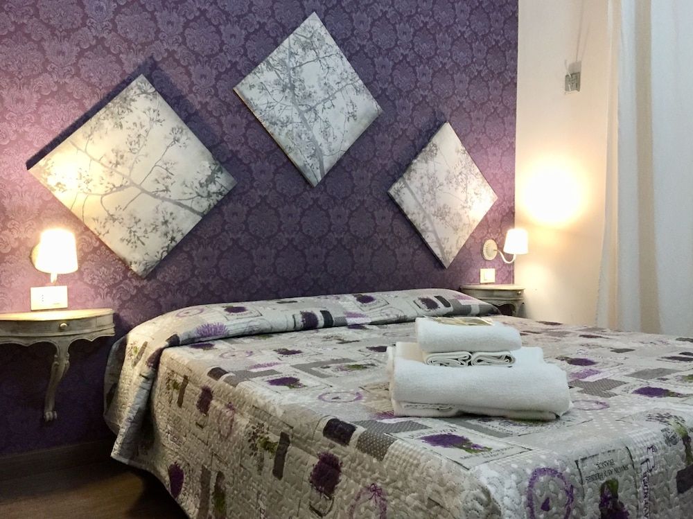 GH Casa Vicenza Double Room 8