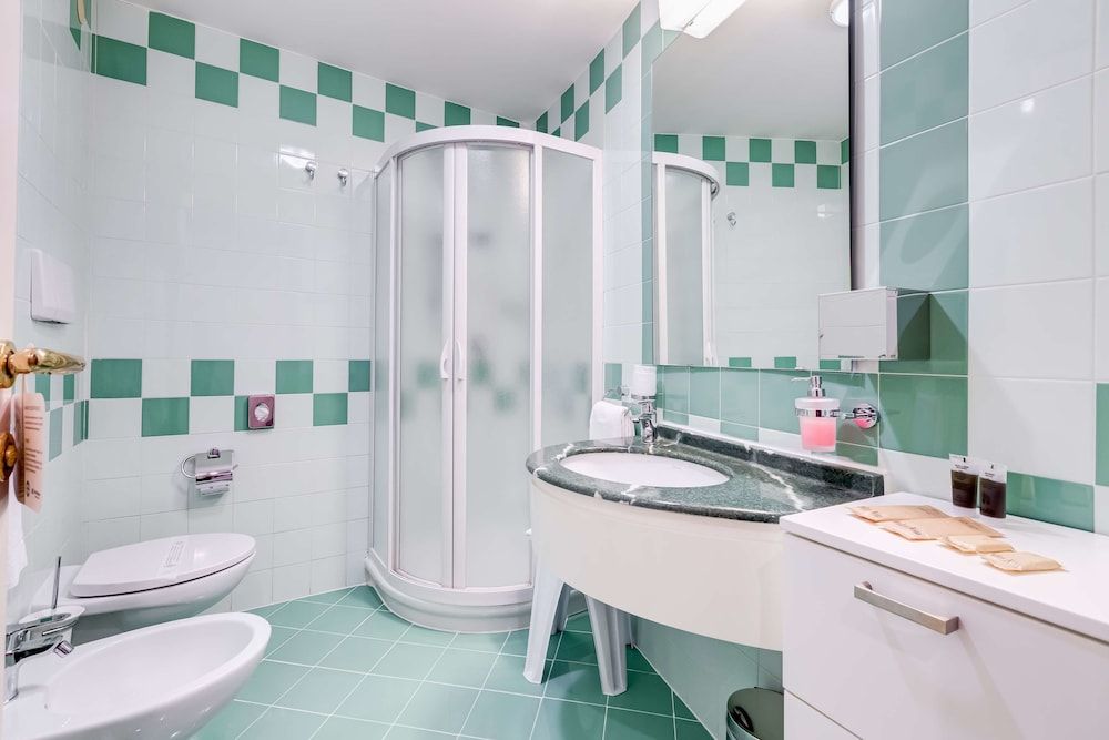 Best Western Hotel Imperiale Standard Room, 1 King Bed (Twin bed on request) 4