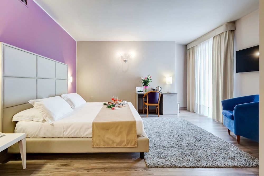 Best Western Hotel Imperiale Family Room, 1 Queen Bed (with Sofabed) 10