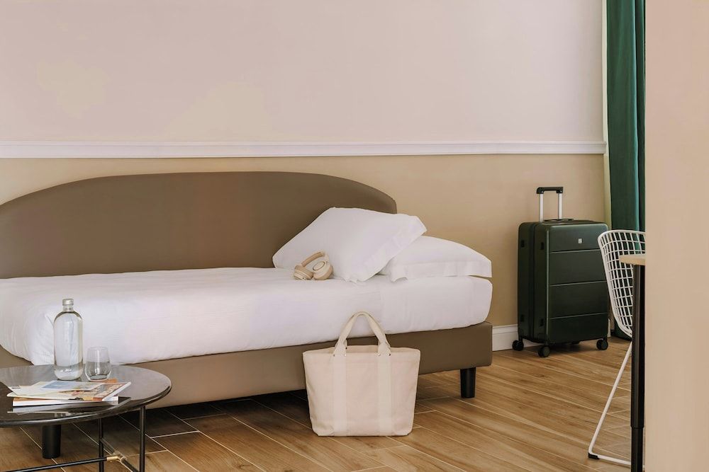 Superior Room, 1 King Bed with Sofa bed, Ground Floor
