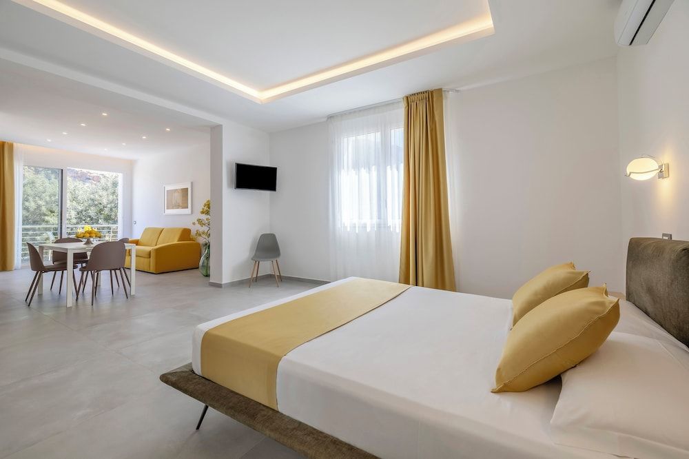 Superior Suite