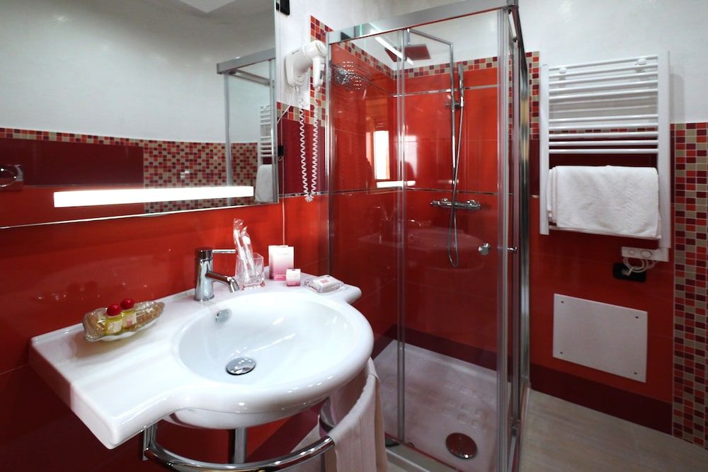 Hotel Mediterraneo Double Room, Sea View 11