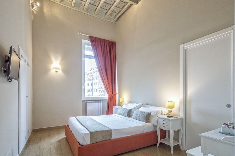 undefined Little Queen Suite 5