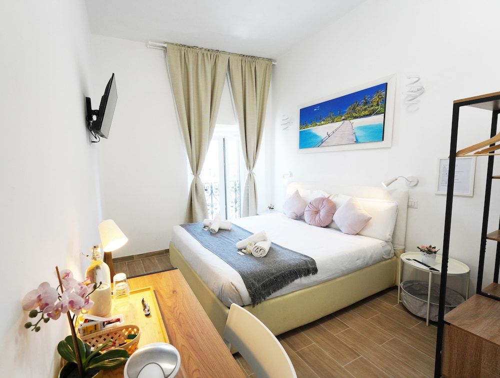 undefined Cicero Rome Center 6