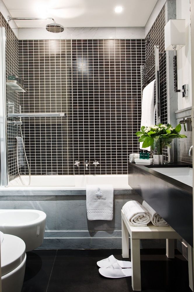 Casa Montani Junior Suite 8