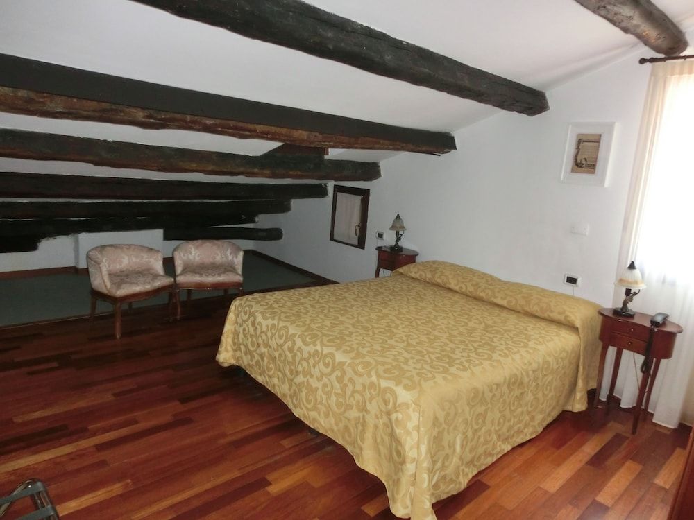 undefined Locanda Art Deco 3