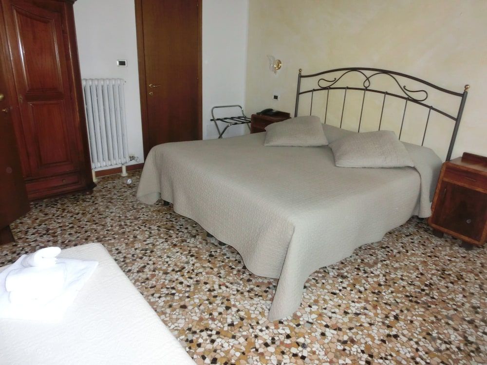 undefined Locanda Art Deco 2