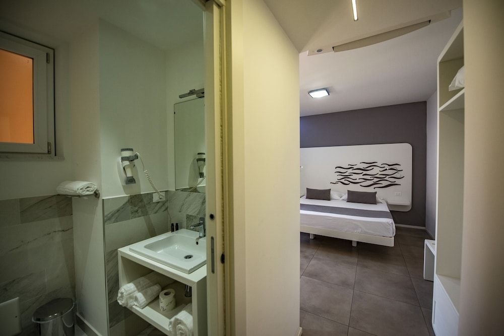 Aether Suites Tropea Superior Double Room, 1 King Bed, Terrace 10
