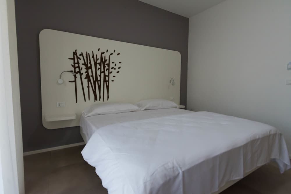 Aether Suites Tropea Superior Double Room, 1 King Bed, Terrace 2