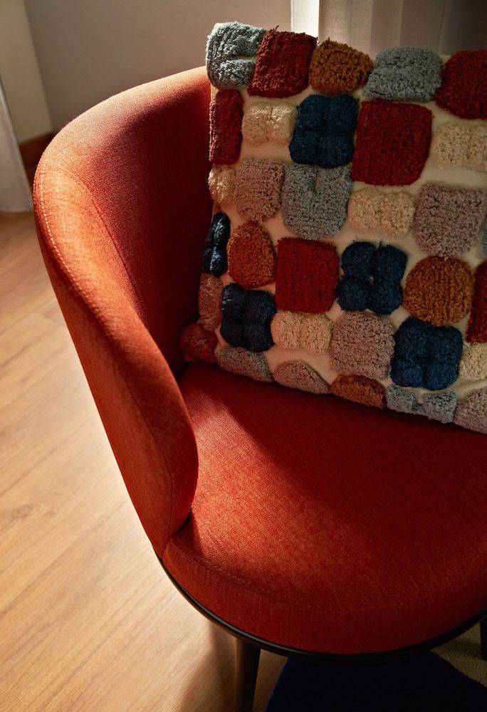 Urbanauts Studios Minelli Cozy 11