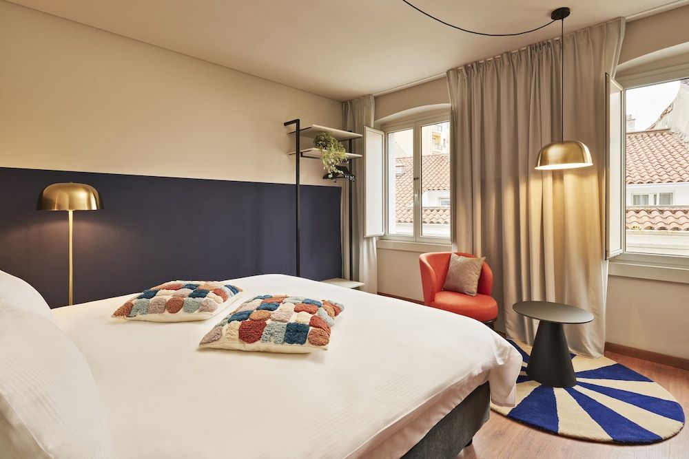 Urbanauts Studios Minelli Comfy 3