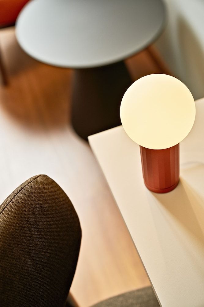 Urbanauts Studios Minelli Spacy 7