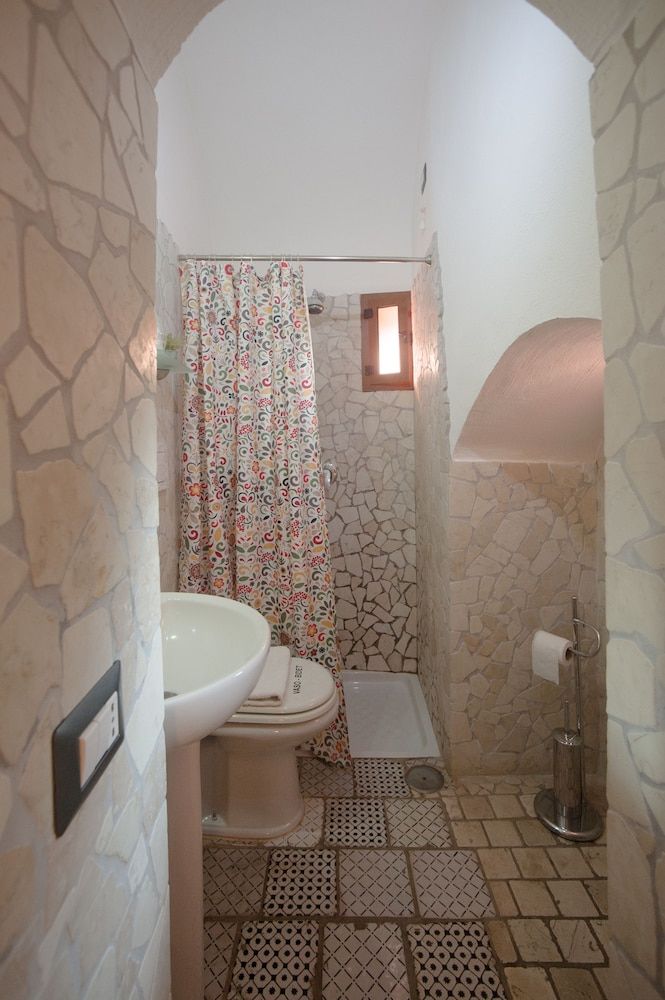 B&B A Corte Classic Triple Room, Multiple Beds (Camelia) 5