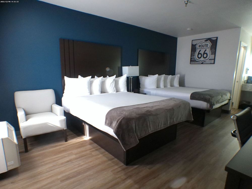 Greentree Inn Holbrook Deluxe Studio Suite, 2 Queen Beds 4