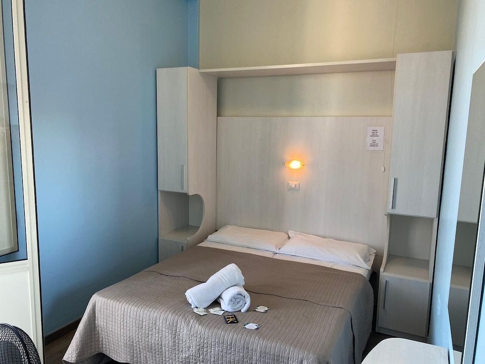 undefined Hotel Kennedy 10