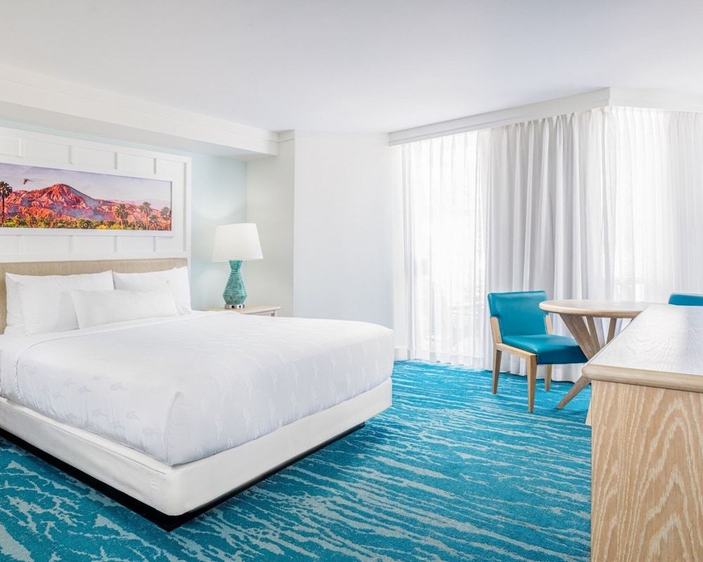 Standard Room, 1 King Bed