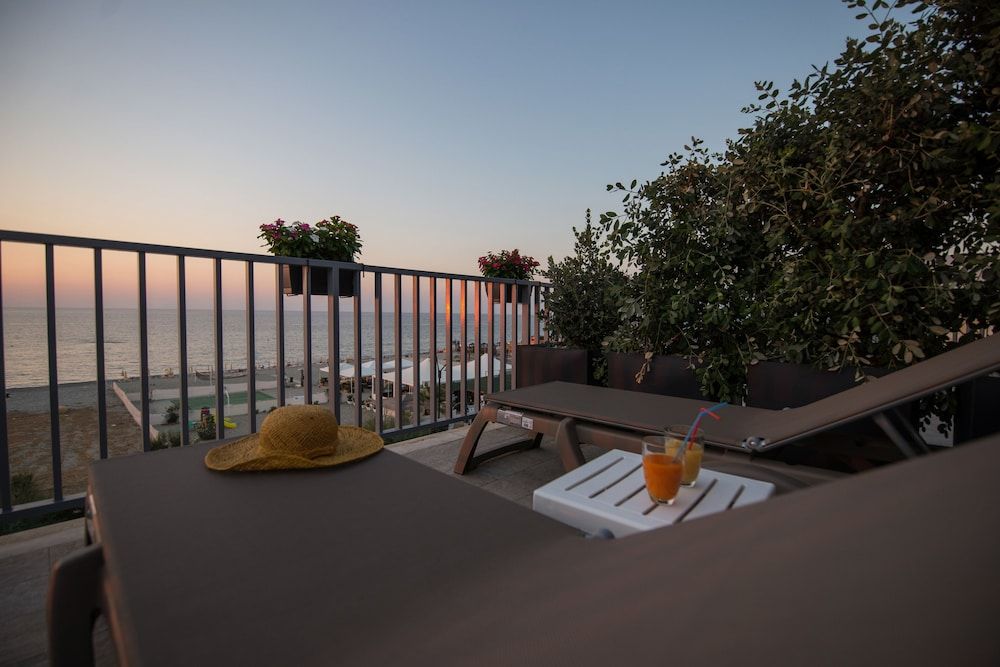 Karma Resort Suite 8