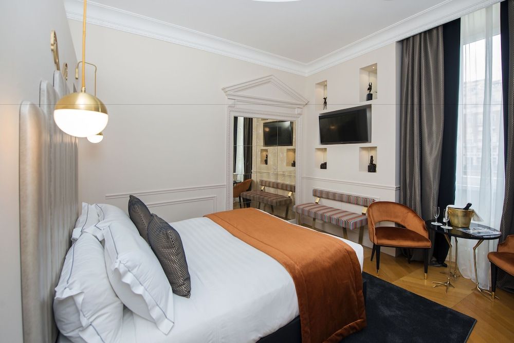 Torre Argentina Relais Superior Double Room 7