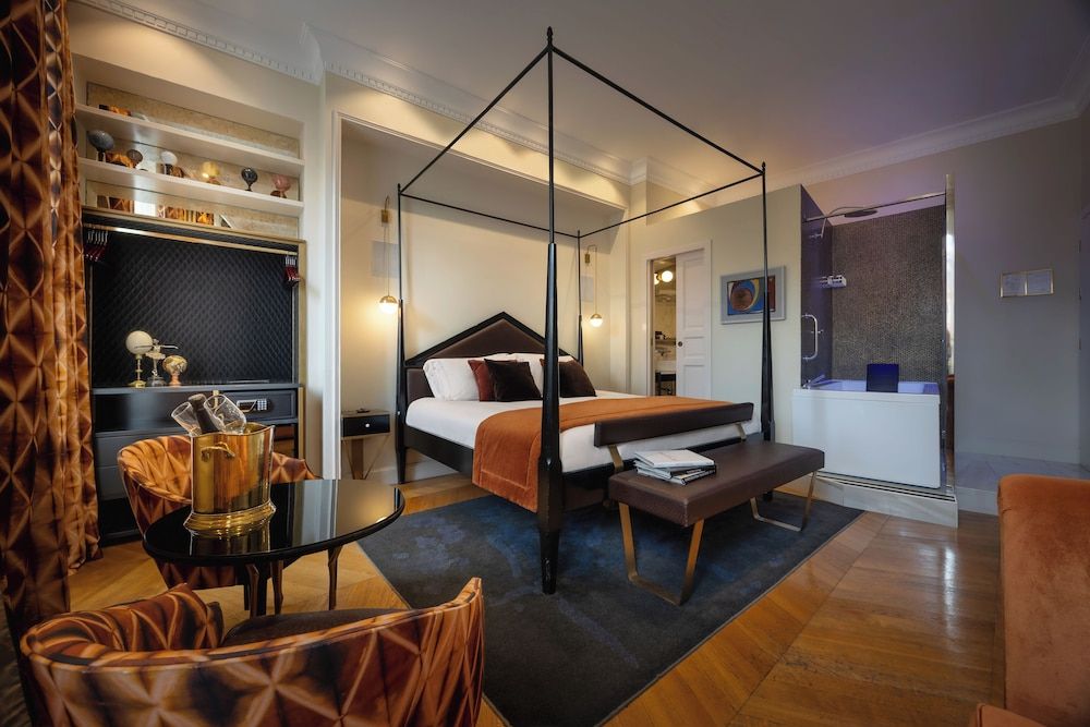 Torre Argentina Relais Junior Suite, 1 King Bed, City View 15