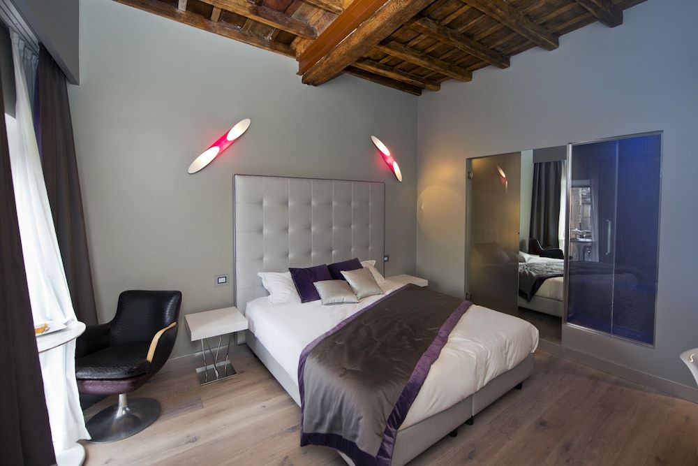 Torre Argentina Relais Superior Double Room 2