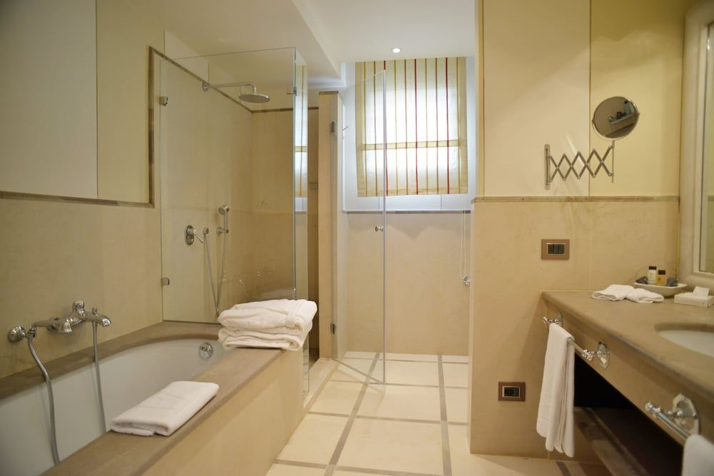 FonteLiving Grand Apartment, 2 Bedrooms 5