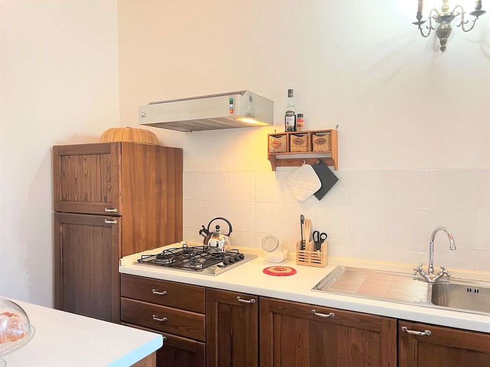 Fattoria Lornano Winery Panoramic Apartment, Garden View 3