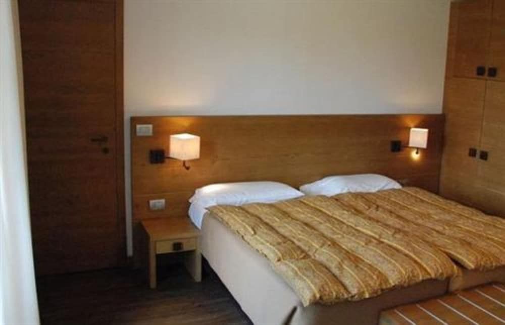 Hotel Villa Argentina Superior Double or Twin Room 6