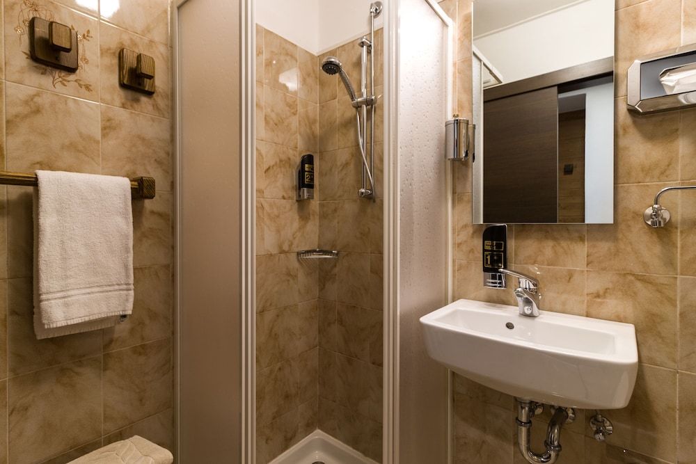 Hotel Villa Argentina Superior Double or Twin Room 16