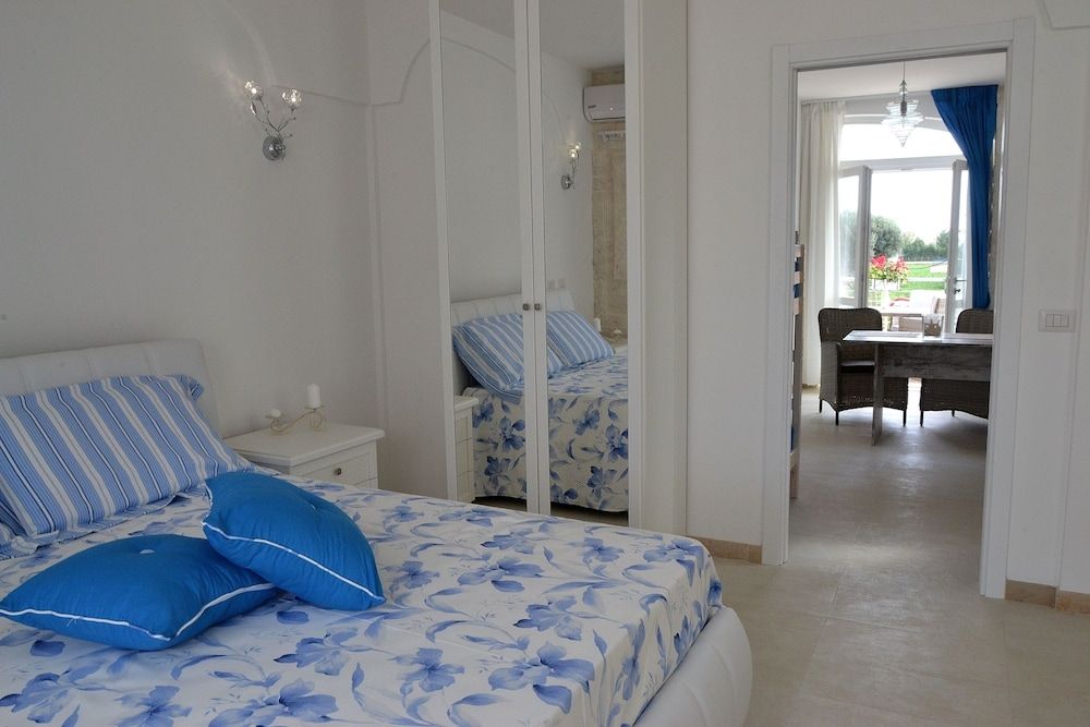 Dimora Porto Contessa Deluxe Suite, Terrace 3