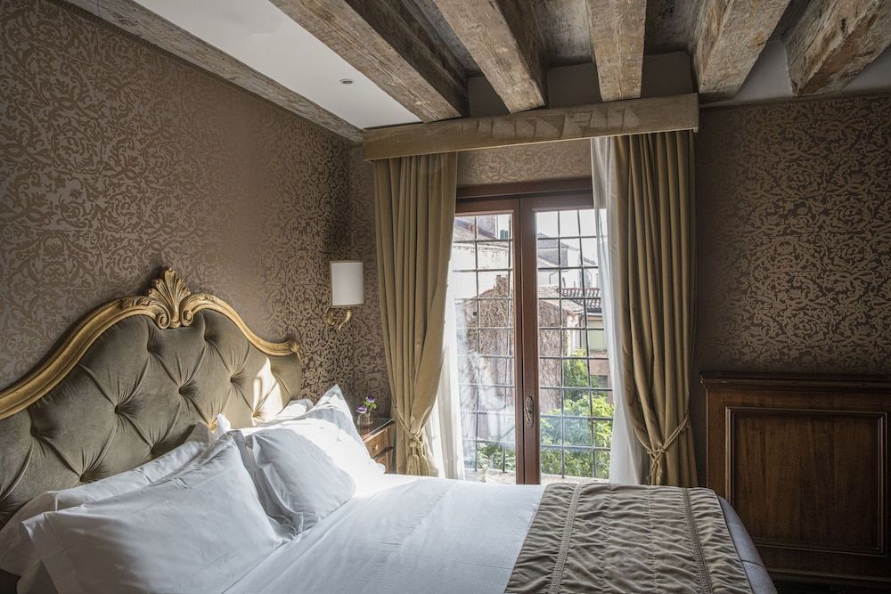 Hotel Nani Mocenigo Palace Standard Double Room 4