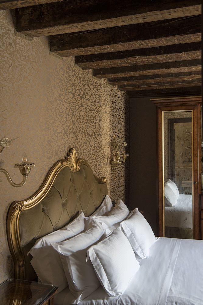 Hotel Nani Mocenigo Palace Standard Double Room 3