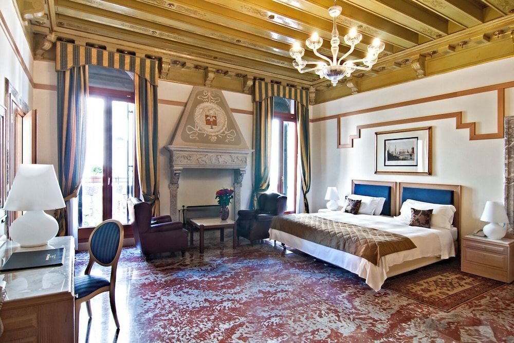 undefined Hotel Foscari Palace 4