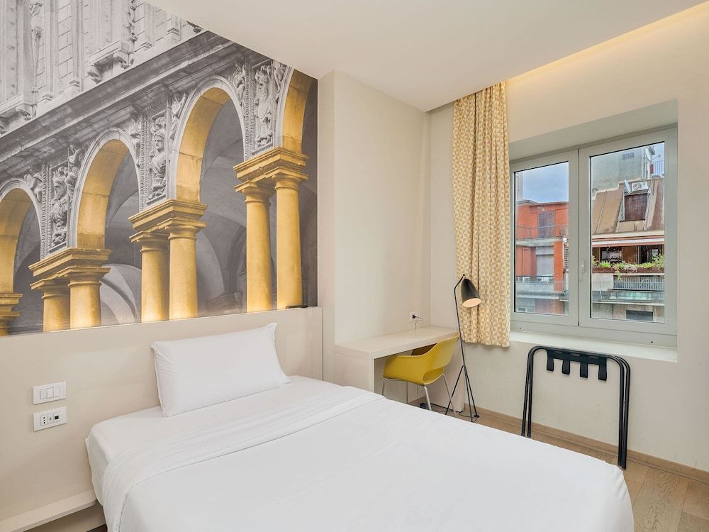undefined B&B Hotel Milano Central Station 10