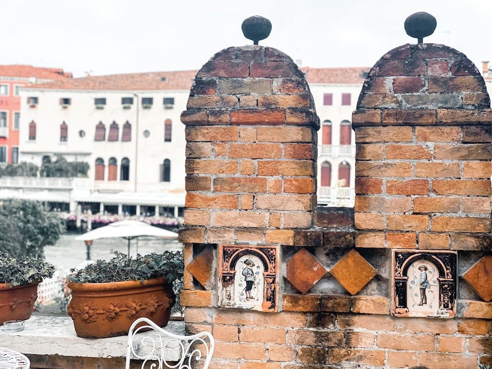 undefined Ca' Nigra Lagoon Resort 3