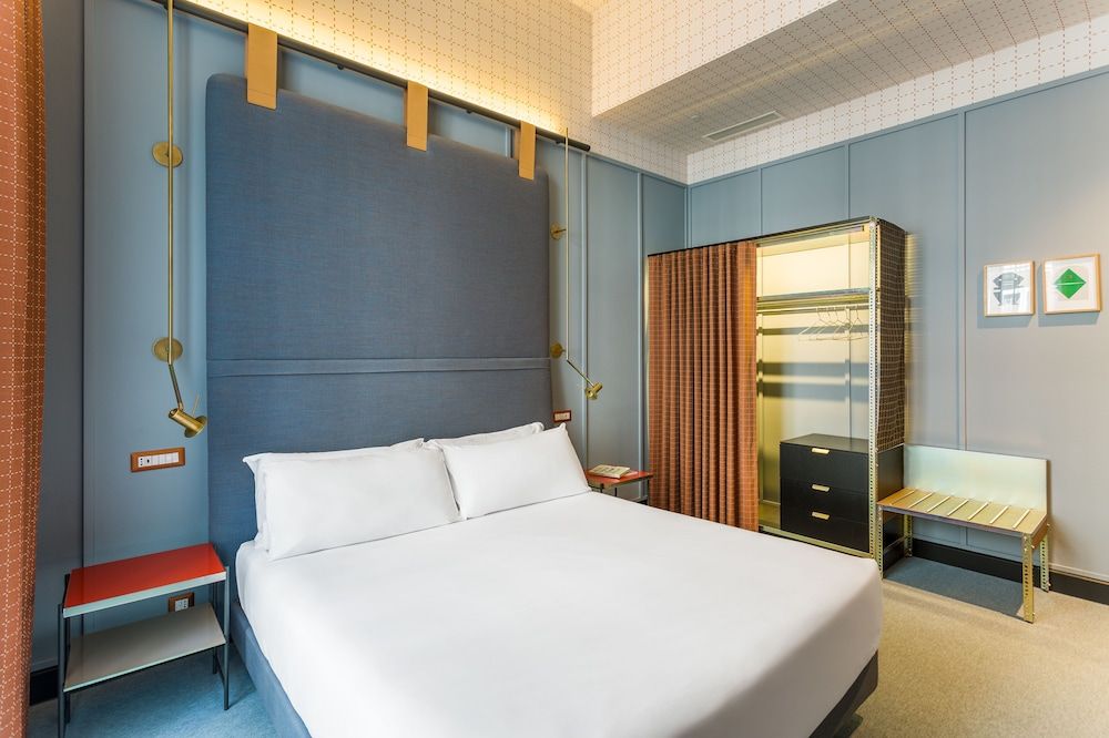 Room Mate Collection Giulia, Milan Superior Double or Twin Room 4