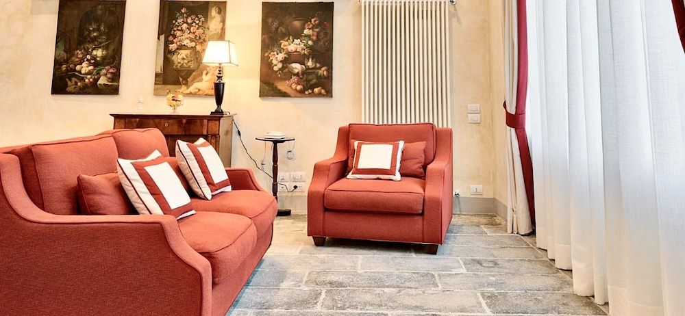 Superior Suite (Rossa)