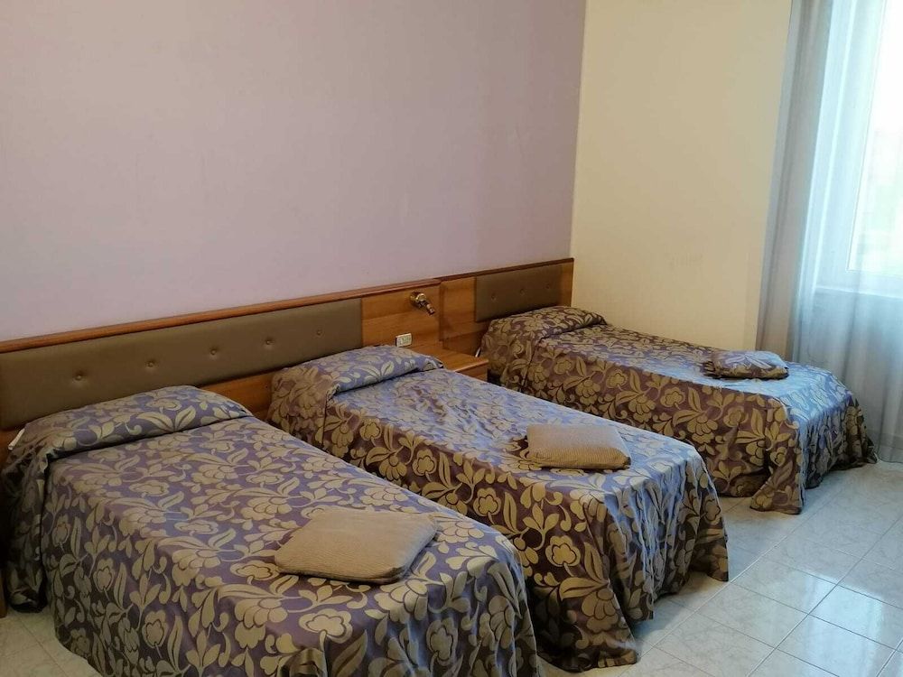 Hotel Santa Marta Quadruple Room 2