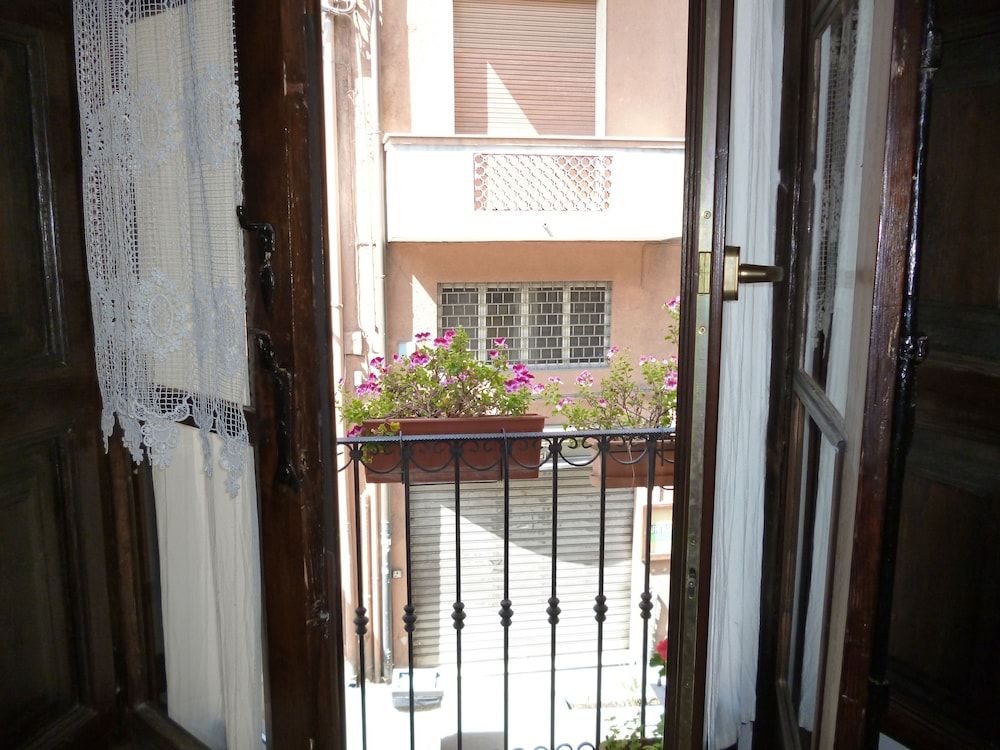 Suite (different entrance)
