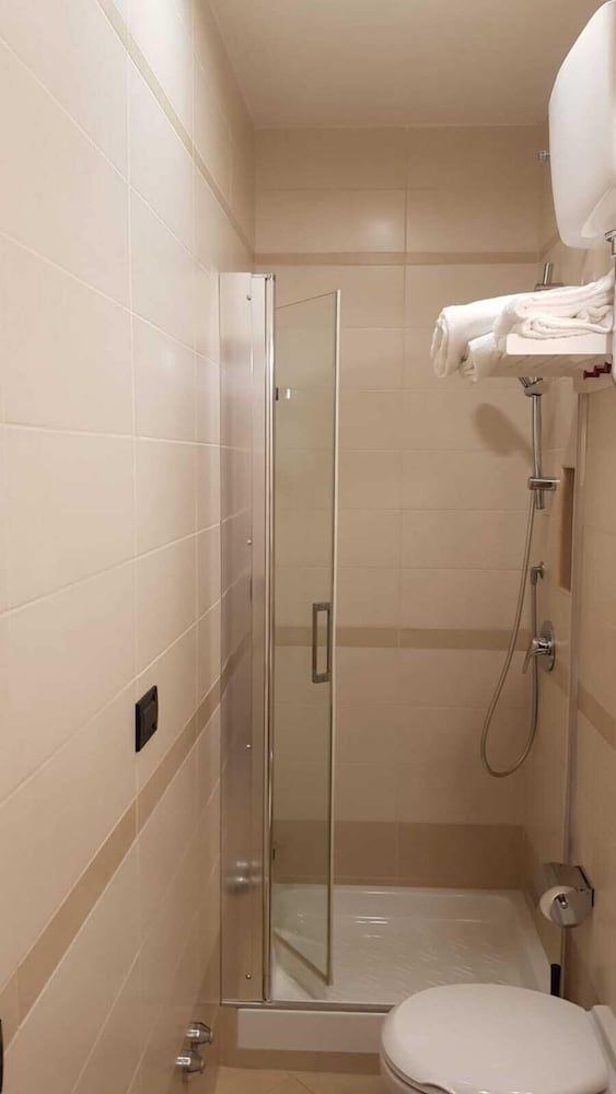 undefined Matisse B&B 4