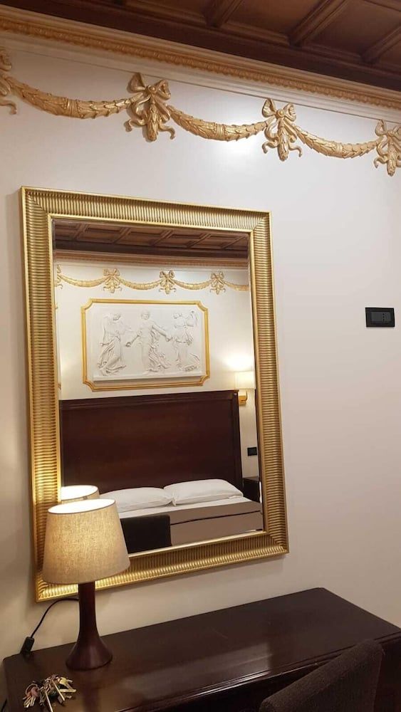 undefined Matisse B&B 6