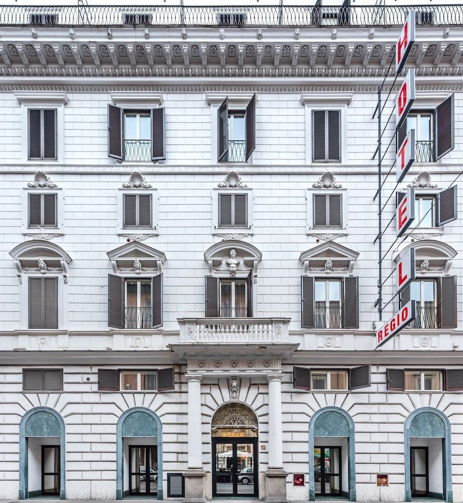 undefined Raeli Hotel Regio 4