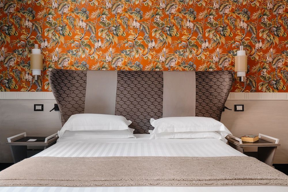 Luxury Suite (5 people)