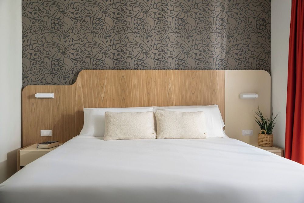 Suite, Sea View