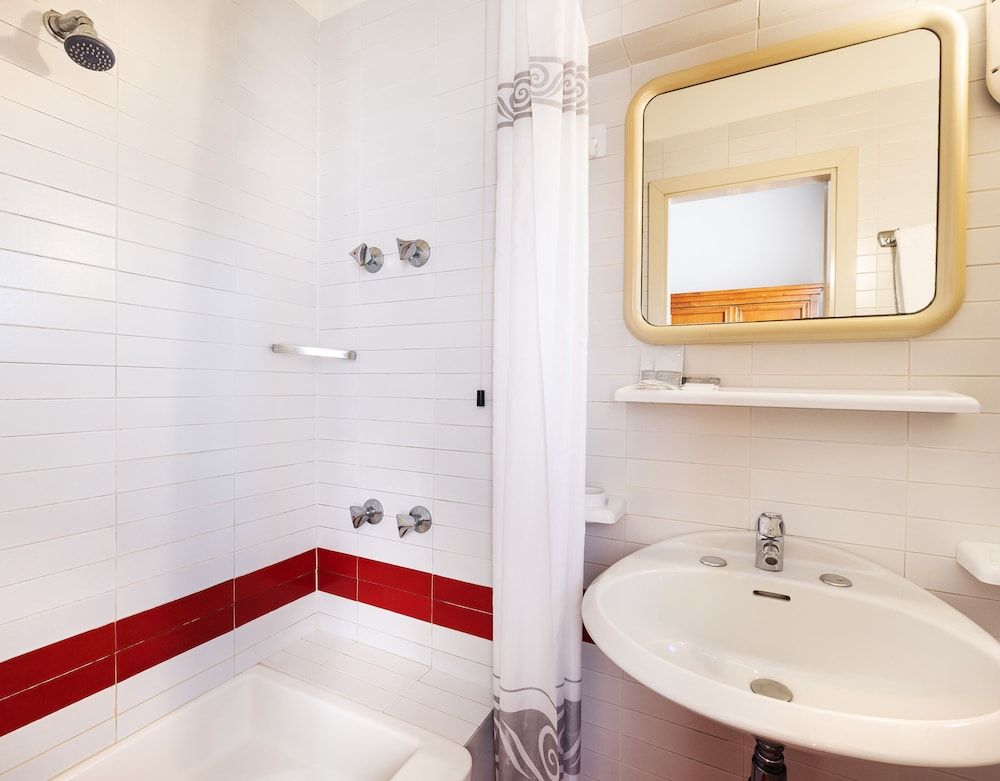 Hotel Palace Standard Double or Twin Room 5