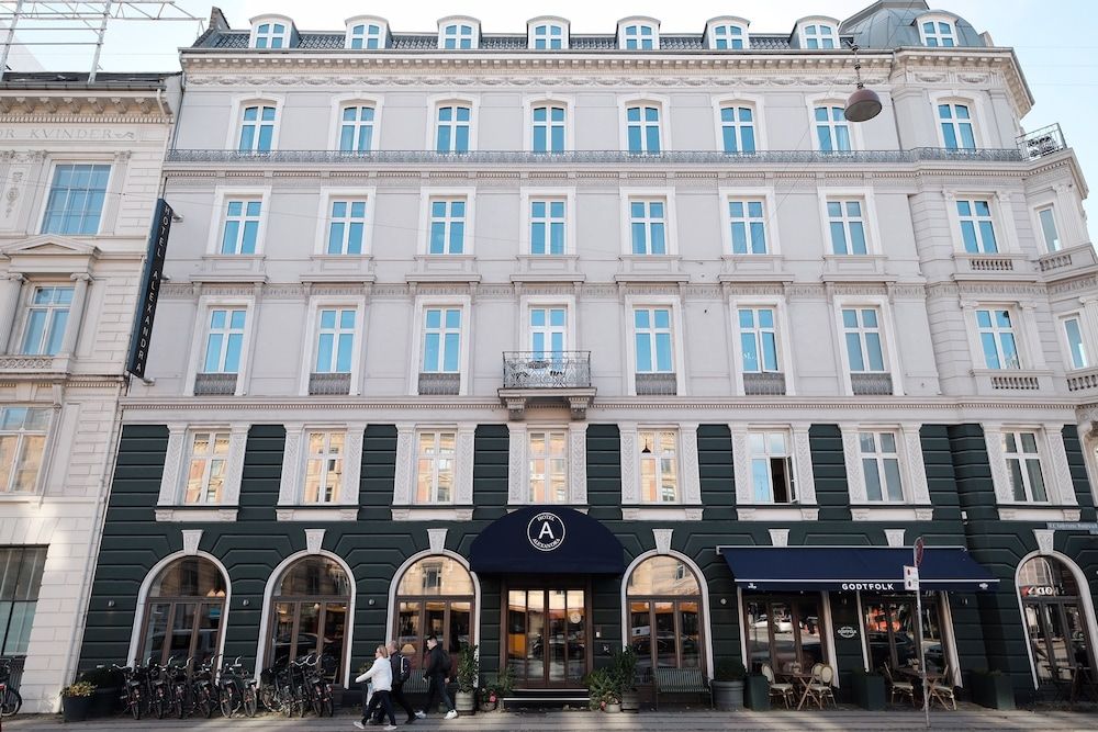 undefined Hotel Alexandra 7