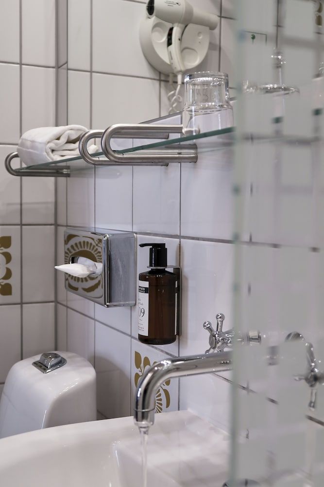 Hotel Alexandra Design Double Room 8