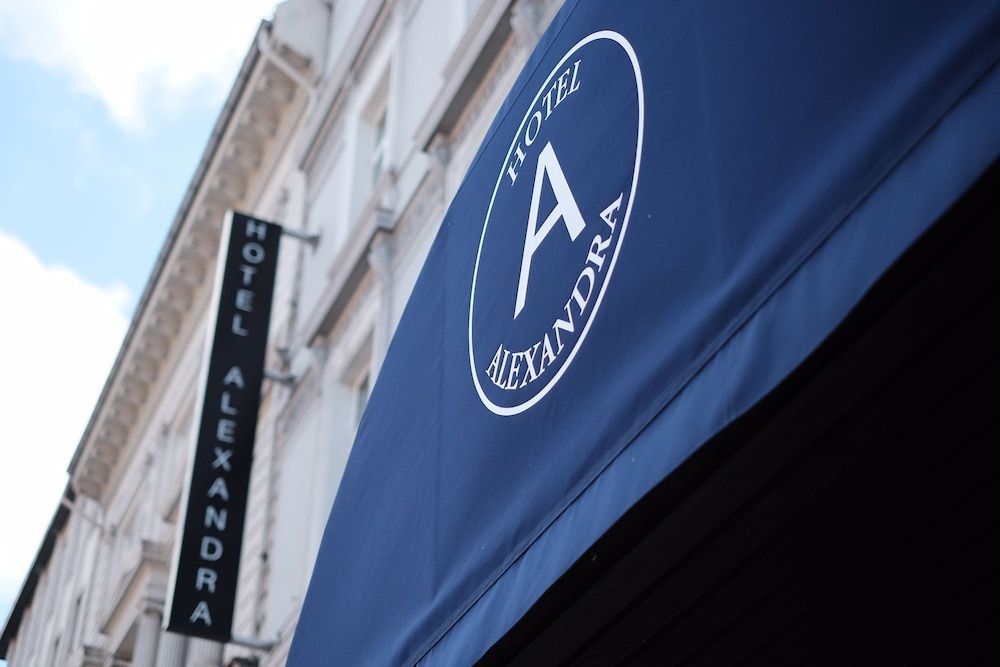 undefined Hotel Alexandra 8